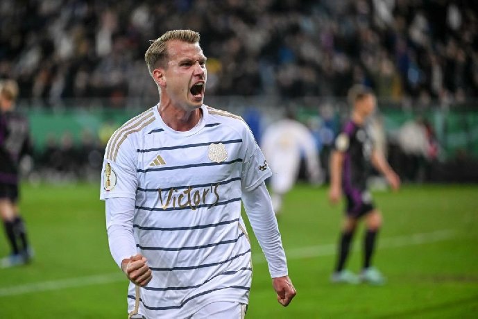 Soi kèo Saarbrucken vs Frankfurt, 0h ngày 7/12