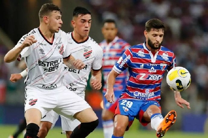 Soi Kèo Athletico Paranaense vs Fortaleza, 06h00 Ngày 9/11