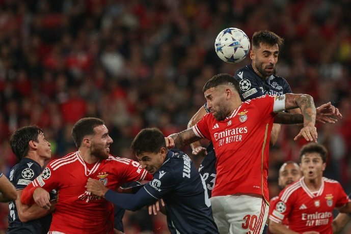 Soi kèo Real Sociedad vs Benfica, 0h45 ngày 9/11