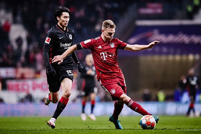 Soi kèo Frankfurt vs Bayern Munich, 21h30 ngày 9/12