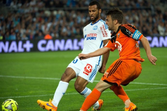 Soi kèo Lorient vs Marseille, 02h45 ngày 11/12