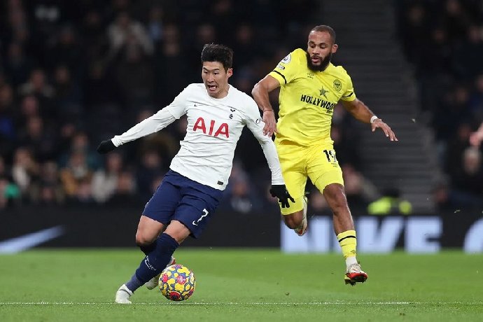 Soi kèo Brentford vs Tottenham Hotspur, 20h00 ngày 13/8