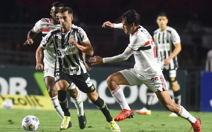 Soi kèo Santos vs Sao Paulo, 4h30 ngày 13/11