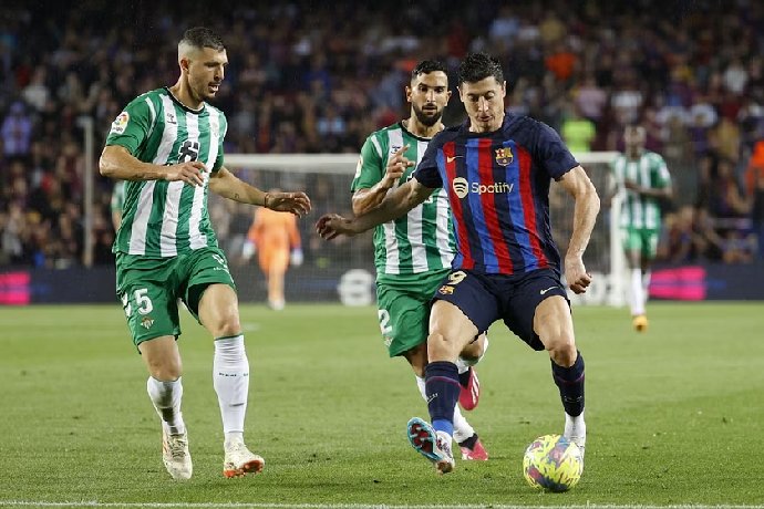 Đội hình dự kiến - Biến động tỉ lệ Barcelona vs Real Betis, 02h00 ngày 17/9