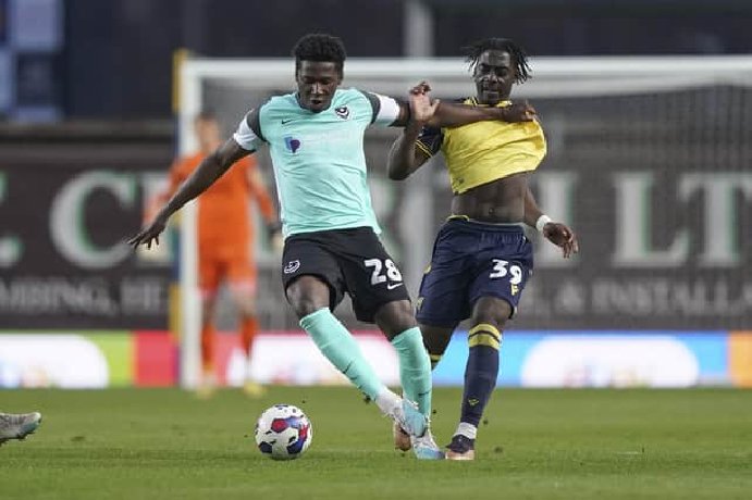 Soi Kèo Oxford United vs Portsmouth, 22h00 Ngày 18/11