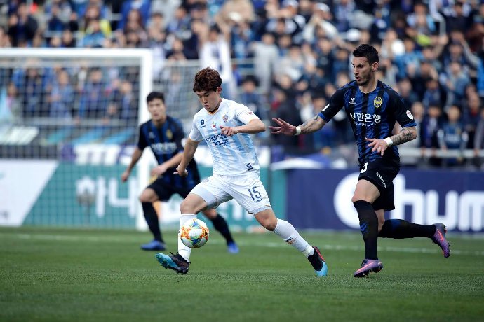 Soi Kèo Incheon United vs Ulsan Hyundai, 17h30 Ngày 24/11