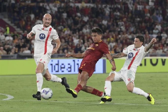 Soi kèo phạt góc - tài xỉu AS Roma vs Monza, 17h30 ngày 22/10