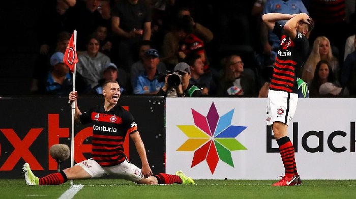 Soi kèo Sydney FC vs WS Wanderers, 15h45 ngày 25/11