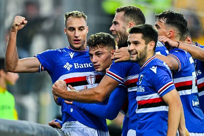 Soi kèo Sampdoria vs Spezia, 2h30 ngày 25/11