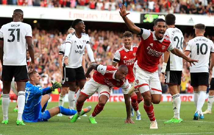 Soi kèo Arsenal vs Fulham, 21h00 ngày 26/8