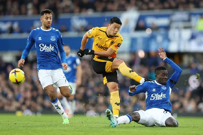 Soi kèo Everton vs Wolves, 21h00 ngày 26/8