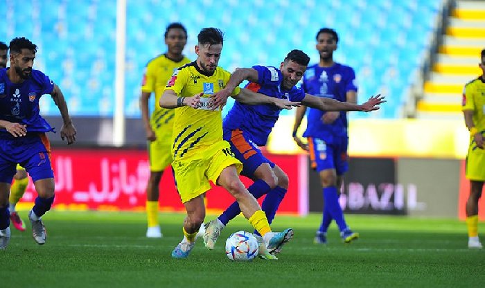 Soi kèo Al-Feiha vs Dhamk, 22h00 ngày 01/12