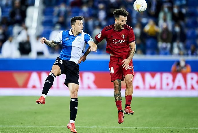 Soi kèo Alaves vs Osasuna, 21h15 ngày 1/10