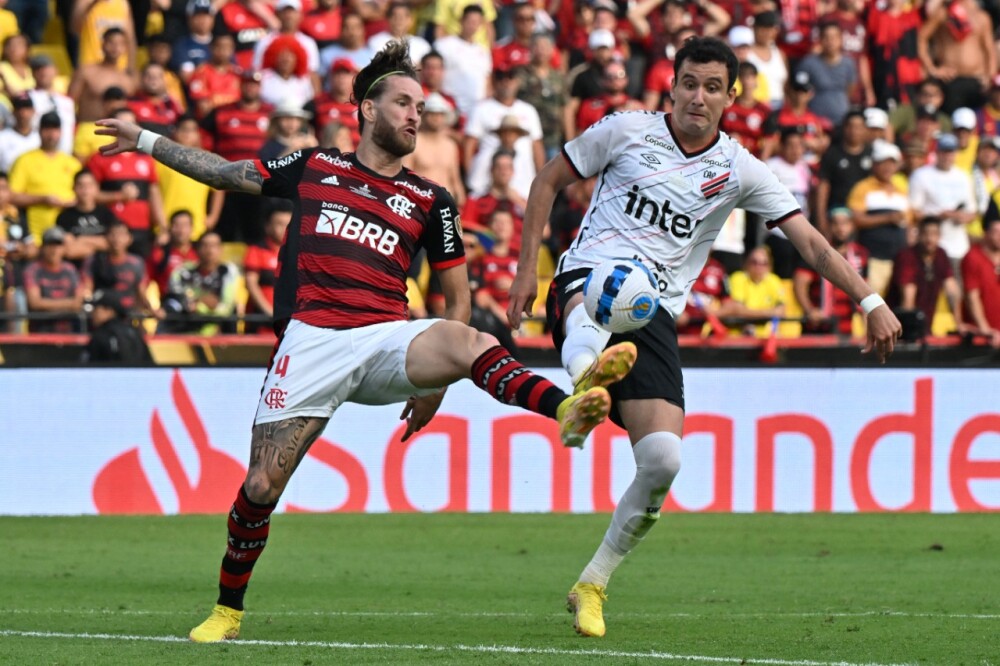 Soi kèo Tài Xỉu Flamengo vs Atletico Paranaense, 07h30 ngày 14/9 - Ảnh 1