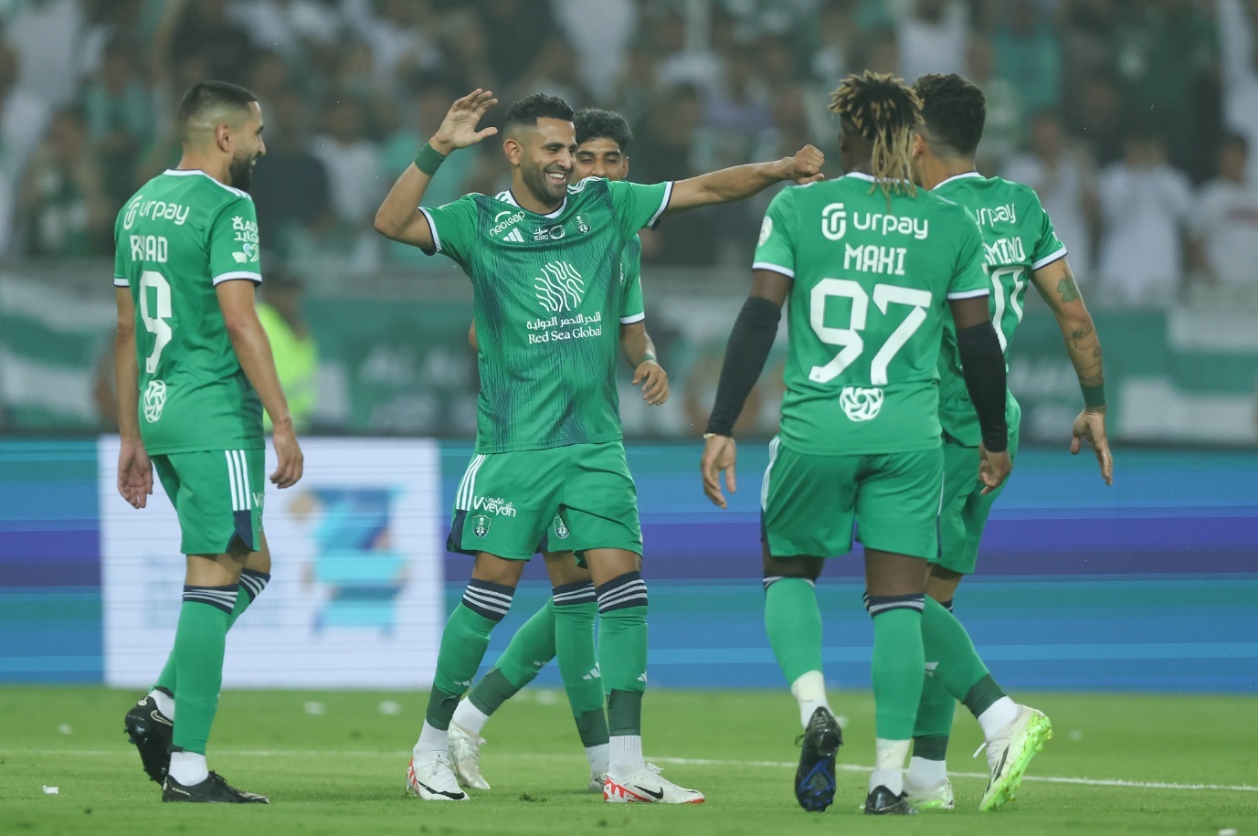 Soi kèo Al Ahli Jeddah vs Al Taawon, 01h00 ngày 17/9 - Ảnh 1