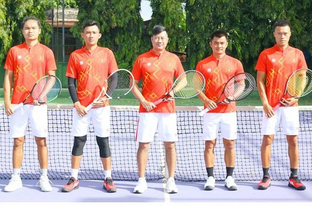 Ngày xưa nhiều người dân Việt Nam vẫn rất xa lạ với tennis và không biết tennis là gì