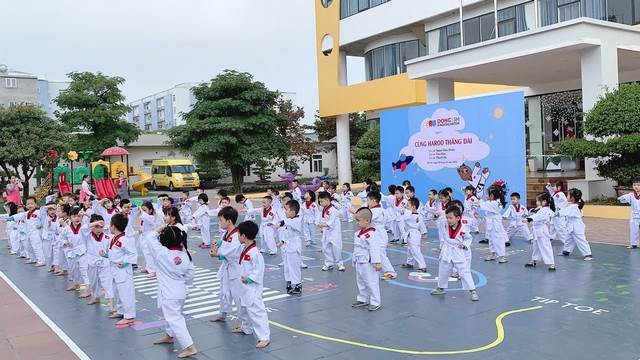 Môn Taekwondo phù hợp với nhiều lứa tuổi
