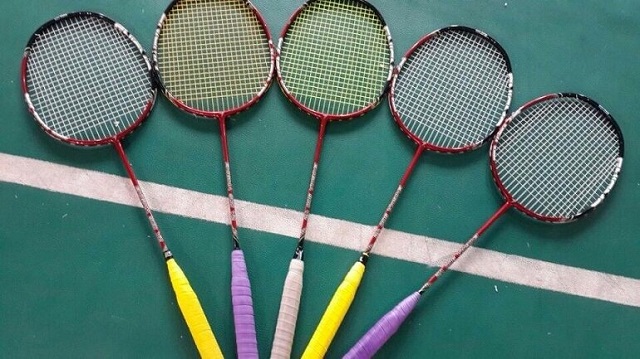 Cần lựa chọn loại vợt phù hợp với phong cách chơi