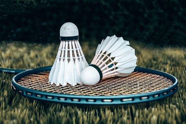 Lựa chọn chiếc vợt cầu lông phù hợp sẽ giúp bạn chơi hiệu quả hơn